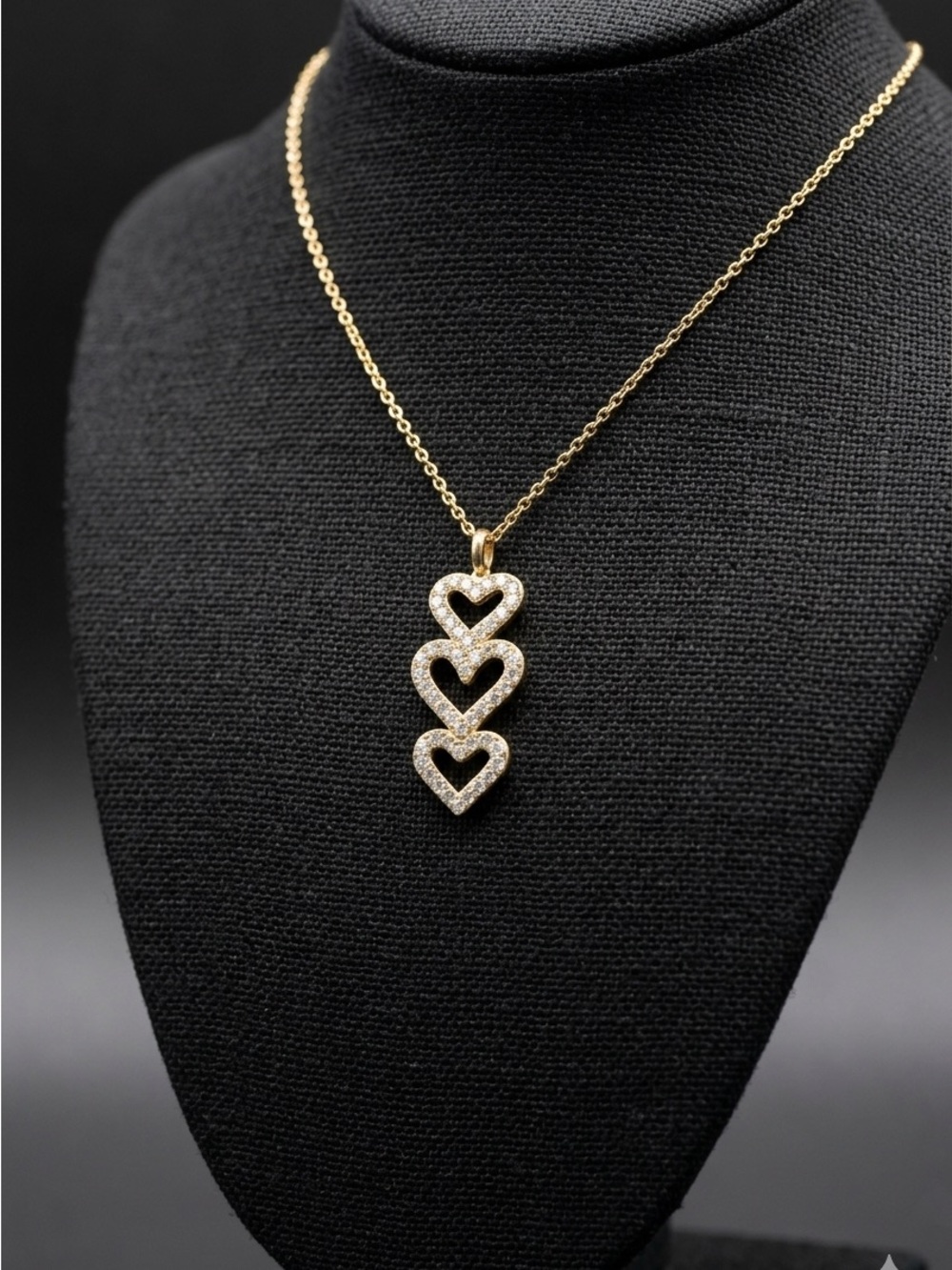Gold plated silver Triple linked hearts pendant on an 18-inch rolo chain 2282